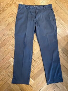 Nike Golf Dri-Fit gray straight leg pants - 34 x 30